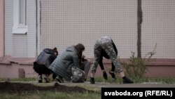 Студэнты на суботніку ў Менску, сакавік 2020 г.