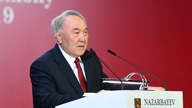 Назарбаев аялуу катмарга каарын төктү 