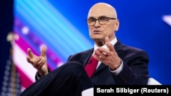 ელჩი ენდრიუ პაზდერი