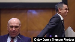 Premierul Ilie Bolojan și Sorin Grindeanu, președintele PSD, au, de ceva vreme, o relație tensionată, deși sunt împreună în aceeași coaliție de guvernare. 