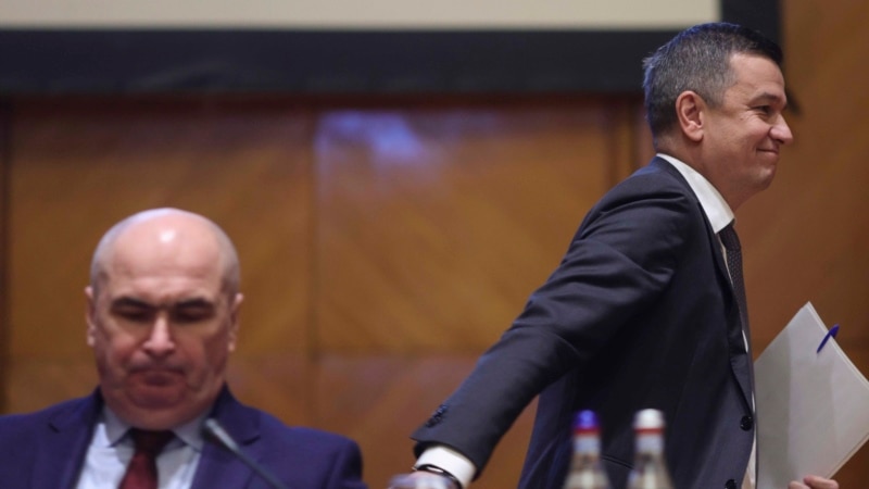 Grindeanu vs Bolojan. Ce urmărește liderul PSD prin atacul constant la adresa premierului