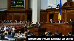 Уладзімір Зяленскі ў Вярхоўнай Радзе падчас прэзыдэнцкай інаўгурацыі, 20 траўня 2019