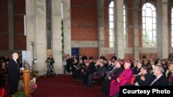 Presidenti Fatmir Sejdiu në Katedralen "Nënë Tereza" në Prishtinë