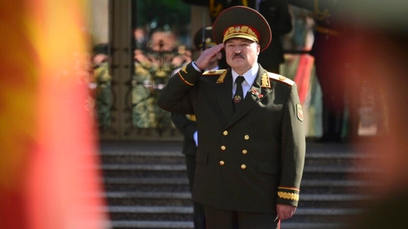 The Week In Russia: The Lonely Lessons Of A Secret Swearing-In