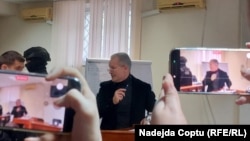 Vladimir Plahotniuc depune declarații la ședința de judecată din 23 februarie 2026, Judecătoria Chișinău, sediul Buiucani.