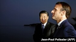 Francuski predsjednik Emmanuel Macron i kineski predsjednik Si Đinping u blizini Nice na francuskoj rivijeri, 24. marta 2019.
