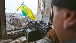 Донецький аеропорт: рік по тому. Що змінилось у житті «кіборгів»?