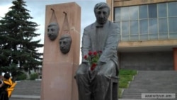 Գյումրիում նշվեց Մհեր Մկրտչյանի ծննդյան օրը 
