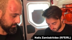 5 ივლისს „თბილისი პრაიდის“ მიმართ აგრესიულად განწყობილმა ჰომოფობიურმა ჯგუფებმა, შსს-ს თანახმად, 55 ადამიანზე იძალადეს. მათ შორის 53 მედიის წარმომადგენელია. დაშავებულ ჟურნალისტებს შორის იყვნენ რადიო თავისუფლების წარმომადგენლებიც, თორნიკე მანდარია და დავით ქორიძე.