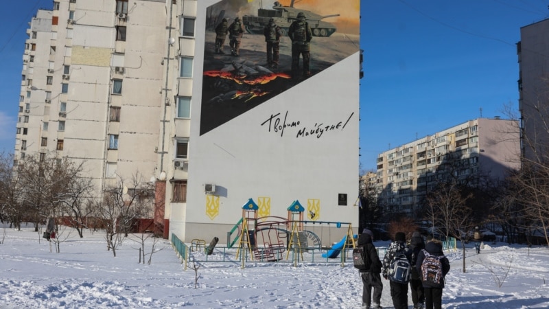 Russiýanyň Ukraina çözuşynyň dördünji ýyl dönüminde Türkmenistan urşy resmi derejede agzamaýar