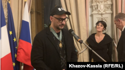 Вручение ордена Почетного легиона Кириллу Серебренникову