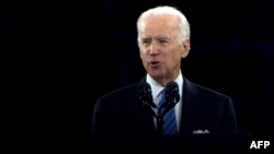 Birleşen Ştatlaryň wise-prezidenti Joe Baýden (Joe Biden).