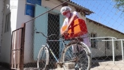 Ауыл дәрігерлері науқастарға велосипедпен баруға мәжбүр