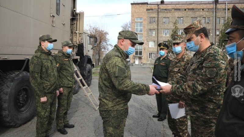 ՌԴ ՊՆ զորքերի մասնագետները պարգևատրվել են ՀՀ ՊՆ մեդալներով 