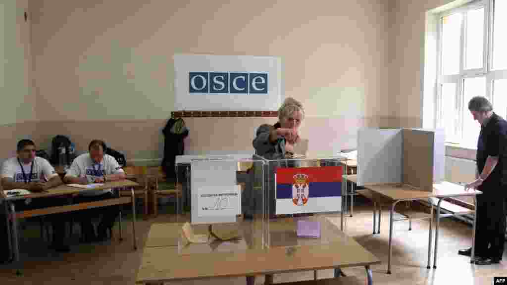 One of the thorny issues facing the winner will be how to proceed over Kosovo, which declared independence from Belgrade in 2008 but whose sovereignty Serbia has staunchly opposed.