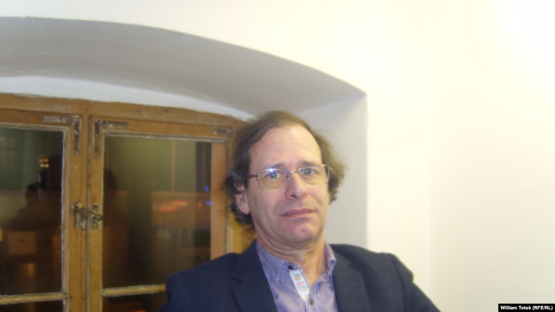 Directorul Institutului Wiesel, Alexandru Florian