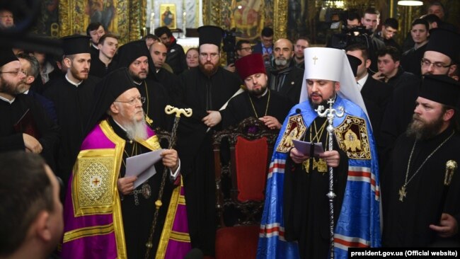 Патриарх Варфоломей I и предстоятель Православной церкви Украины Епифаний в Стамбуле. 5 января 2019 года