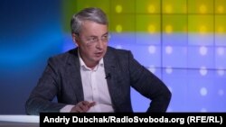 «Я сподіваюся, що, можливо, в середині, можливо, наприкінці. Принаймні ми ставимо собі це за мету», – сказав міністр