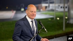 Aliații cancelarului german Olaf Scholz spun că viitorul ajutor pentru Ucraina va trebui să provină din dobânda pentru activele înghețate ale Rusiei.