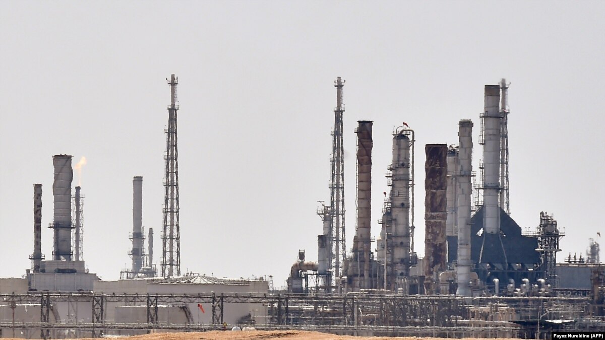 oi5.ru: Компания Saudi Aramco стала самой дорогой в мире Компания Saudi Aramco стала самой дорогой в мире