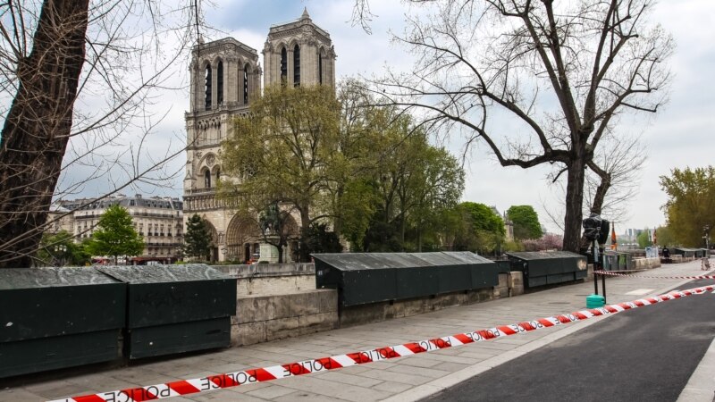 Požar u Notre Dameu 'najvjerovatnije izazvao kratak spoj'