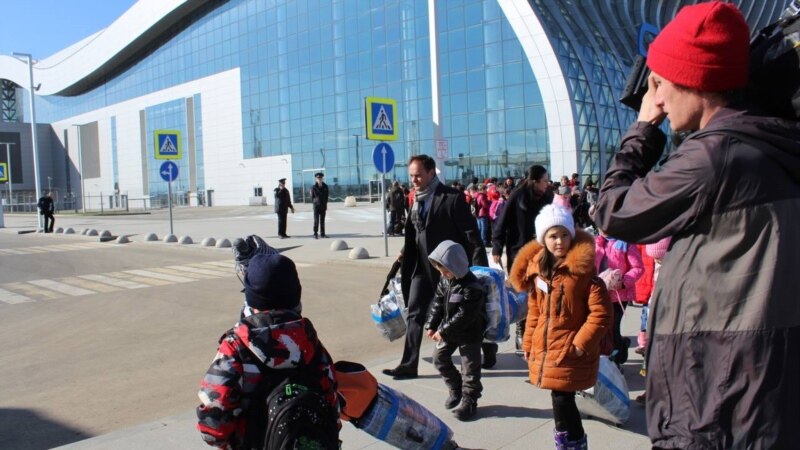 В Крым прибыла группа детей из Башкирии по приглашению Аксенова