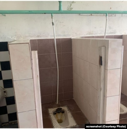 Жителя Алтайского края будут судить за подглядывание в туалете торгового центра