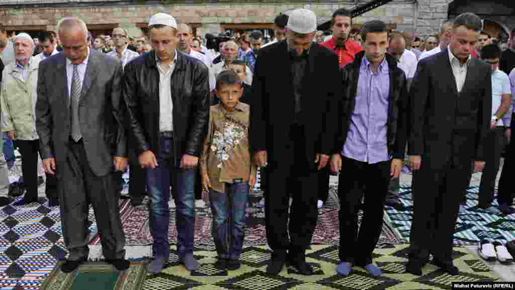 Centralna bajramska svečanost u Gazi Husrev-begovoj džamiji