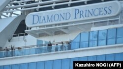 Круизный лайнер Diamond Princess.