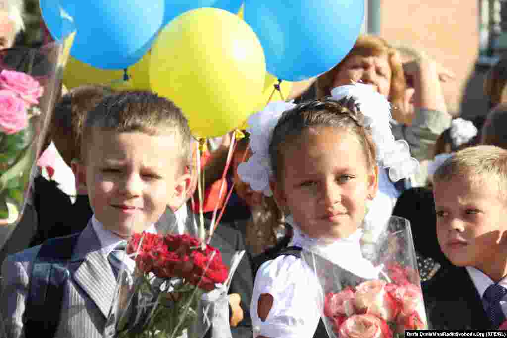 Перший дзвоник у Черкаській Спеціалізованій школі №17