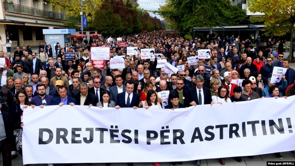 Marshim në kërkim të drejtësisë për Astrit Deharin