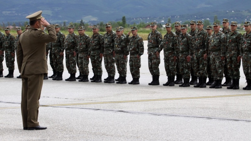 Министерството за одбрана купува униформи за АРМ за 54 милиони денари