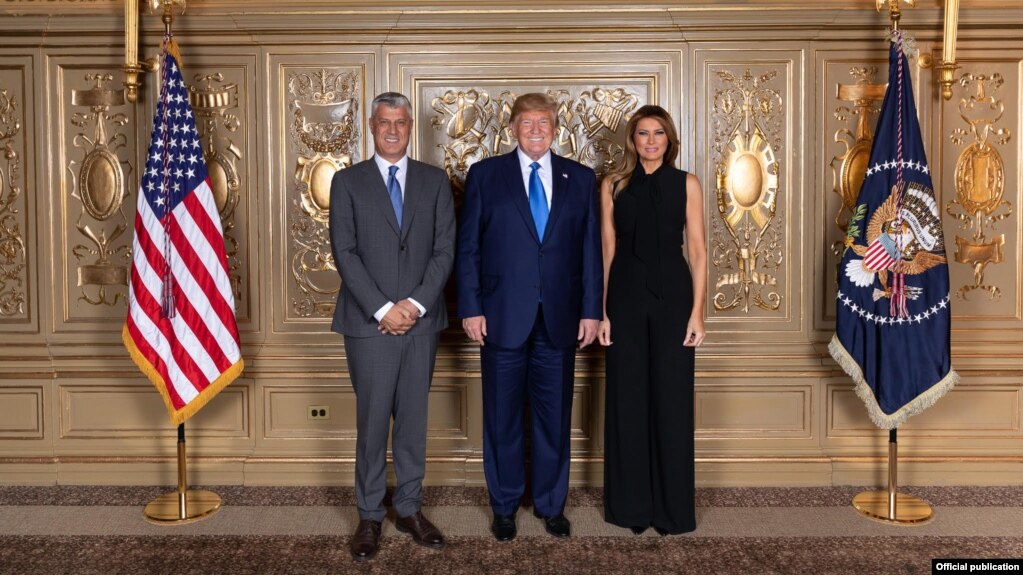 Presidenti i Kosovës, Hashim Thaçi dhe homologu i tij amerikan, Donald Trump me gruan e tij, Melania.