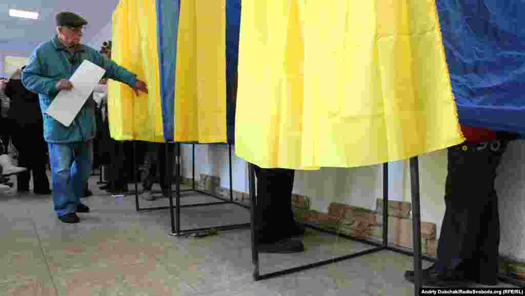 Голосування на 223 окрузі у Києві