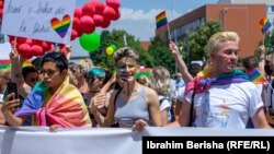 Parada ponosa 'Zajedno i ponosni' u Prištini