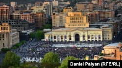 Pamje nga protestat në Jerevan. 17 prill, 2018