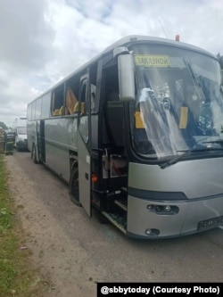 Гомельскі аўтобус, у якім знаходзіліся дзеці, пацярпеў у выніку ўкраінскай атакі па Бранскай вобласьці, 17 чэрвеня 2026