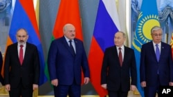 Russia - Armenian Prime Minister Nikol Pashinian, Belarusian President Alexander Lukashenko, Russian President Vladimir Putin and Kazakh President Kassym-Jomart Tokayev pose for a photo during a Eurasian Economic Union summit in Moscow, May 8, 2024.