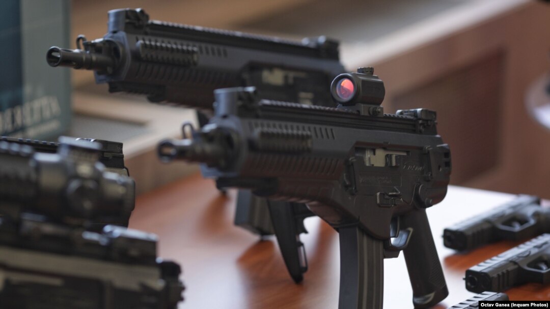 Arme de asalt Beretta vor fi produse în România.