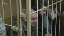 Восьмерым захваченным украинским морякам продлили арест (видео)