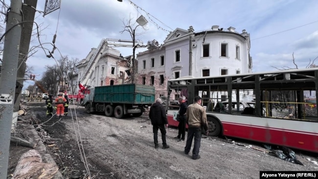 Суми. Наслідки російського балістичного удару. 13 Квітня 2025 року /