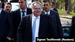 Шефот на грчката дипломатија Никос Коѕијас