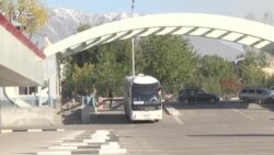 Первая группа таджикских мигрантов вернулась на родину на автобусах Asian Express