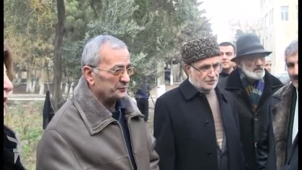 Keçmiş nazirlər, Qarabağ müharibəsi qaziləri və əlilləri Zaur Həsənovun müdafiəsinə qalxdı