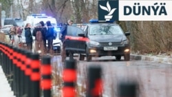 10 ýaşly täjik ýetginjegi Kobiljon Alyýew Moskwa oblastynyň Odintsowo şäherindäki Uspenskaýa mekdebinde kämillik ýaşyna ýetmedik oglan tarapyndan pyçaklanyp öldürildi. 