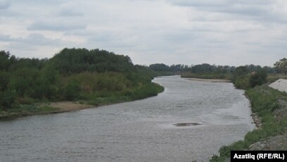 Волосатые ескі письки бар секс видео Латекстегі лесбияндық фотосуреттер