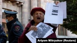 Many Armenians took to the streets over the Karabakh truce deal. 