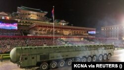 Vojna parada u Pjongjangu, 11. 10. 2025.