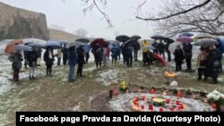 Građani i aktivisti grupe "Pravda za Davida" okupili su se na ušću Crkvene u Vrbas gdje je 24. marta 2018. pronađeno tijelo Davida Dragičevića (Banja Luka, 31. januar 2021.)
