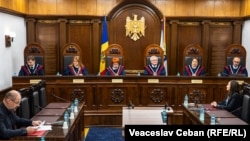 Imagine de arhivă de la o ședință a Curții Constituționale 